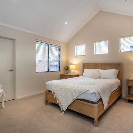 Coode Street Townhouse - Executive Escapes Villa Perth Luaran gambar